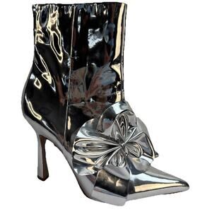 Sam Edelman Esmae Silver Metallic Bow Women's Size 5.5 M Pointed Toe Boots NWOB